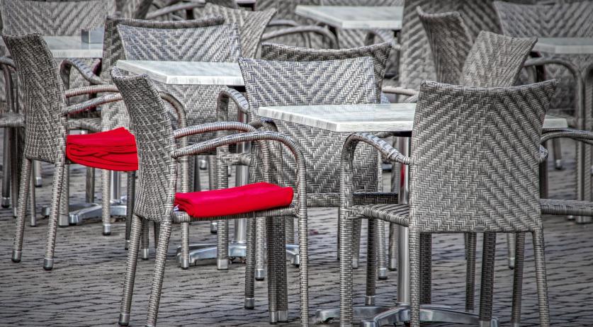RIVM still won't reveal the impact earlier Covid lockdowns would have had on death toll