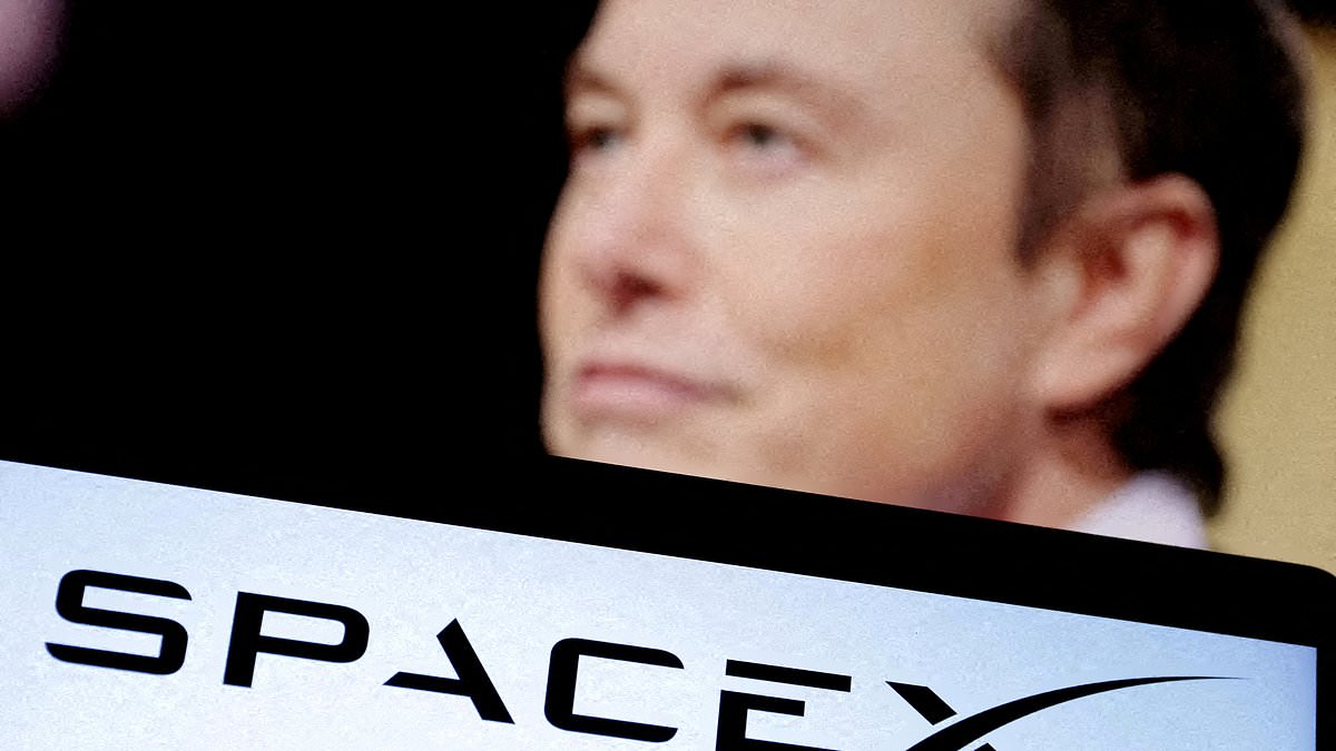 Scottish Mortgage hails boost from SpaceX ahead of blockbuster IPO