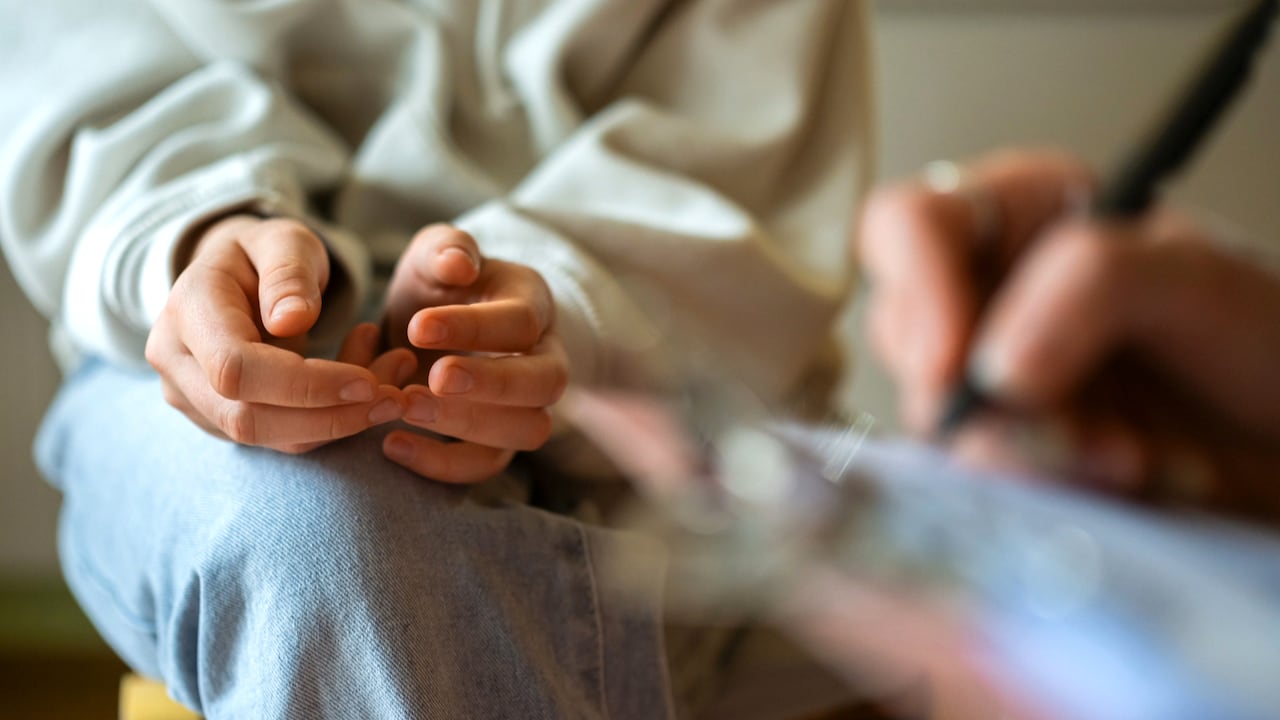 Family doctors being forced to front lines of mental health crisis: report