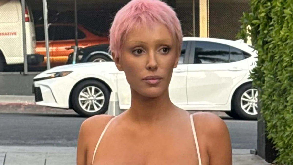 Bianca Censori Debuts Princess Leia-Inspired Hairstyle on Date Night with Kanye West