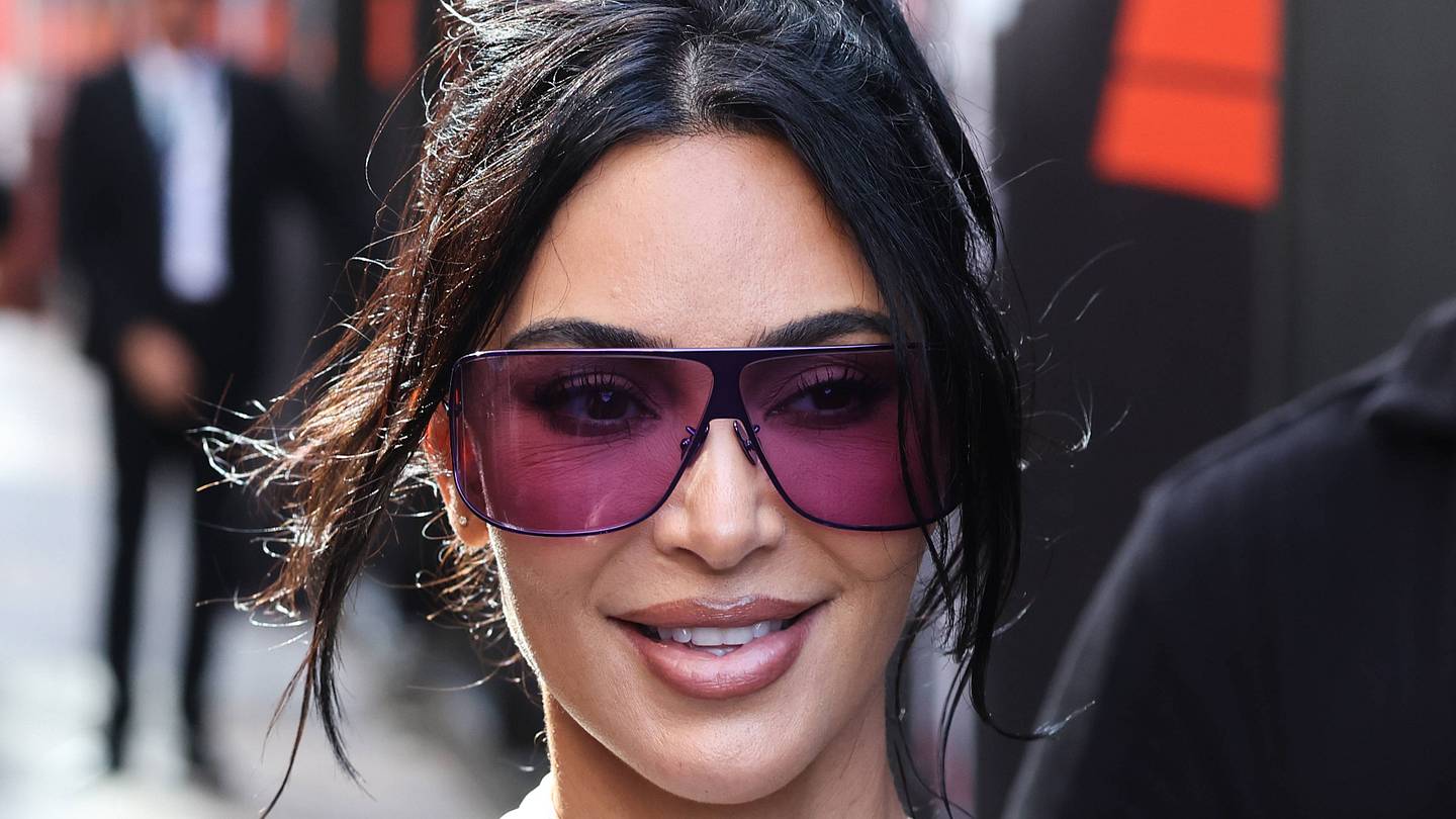 Mercedes F1 Team Trolls Kim Kardashian Over Towel Controversy With a Savage Response