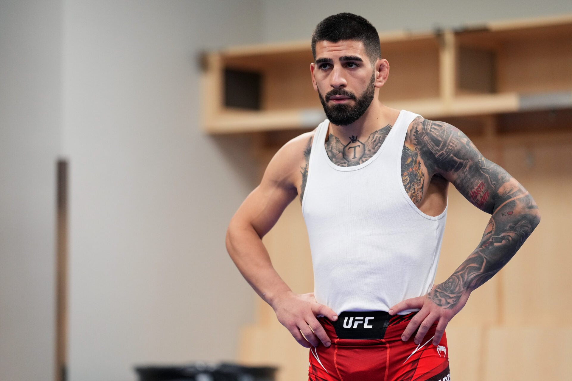 Joe Rogan puts asterisks next to two of Ilia Topuria's three knockouts against UFC legends
