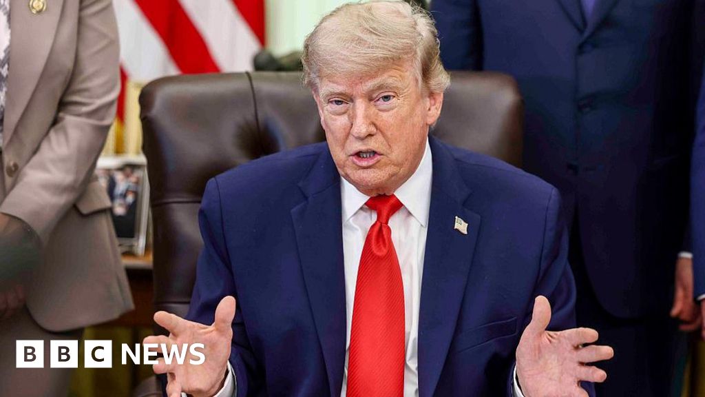 US and Iran agree timetable for peace deal as Trump says Strait of Hormuz to reopen