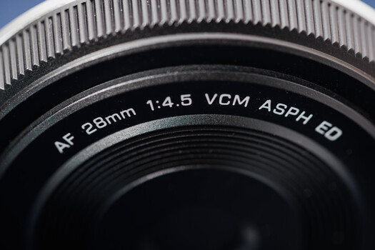 Viltrox 28mm F/4.5 L Review: An L-Mount Lens With the Size of a Body Cap