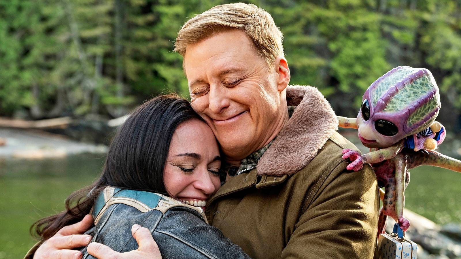 'Resident Alien' Officially Sets New Netflix Release 1 Year After Series Finale