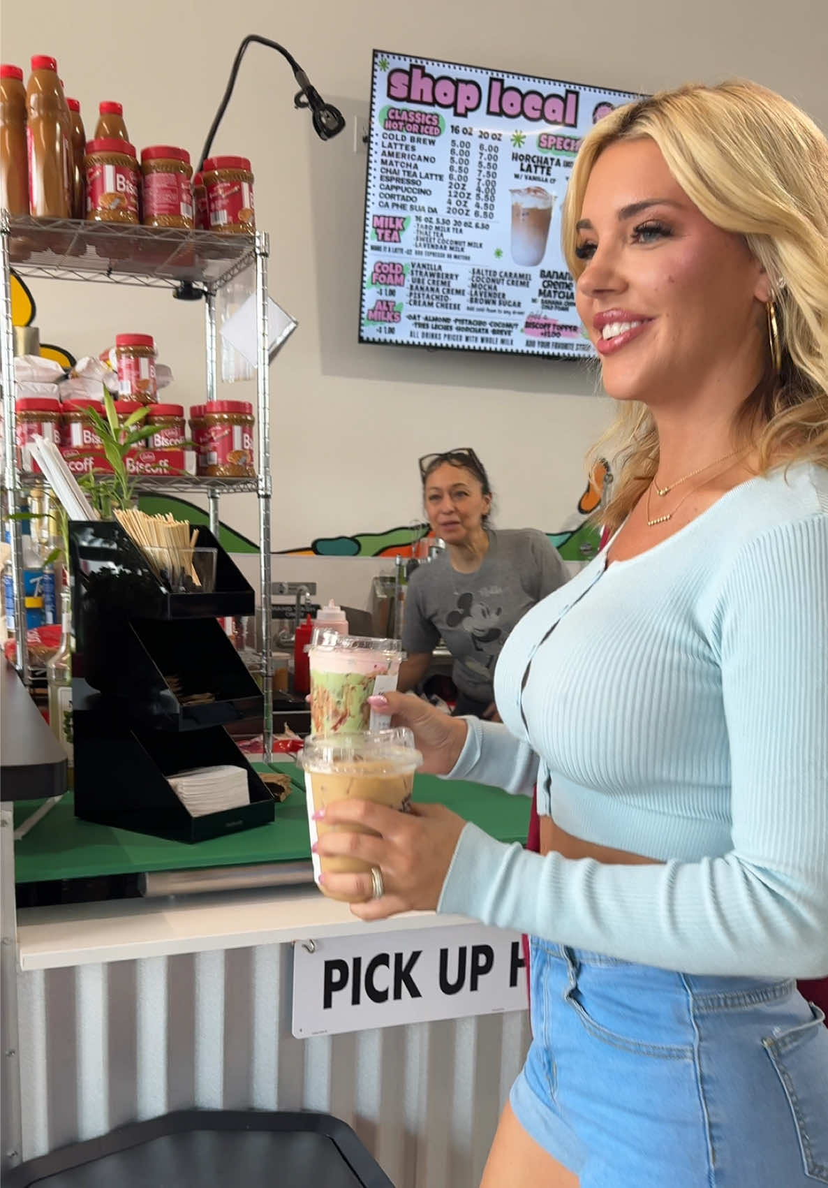Some coffee to start the day 🥰