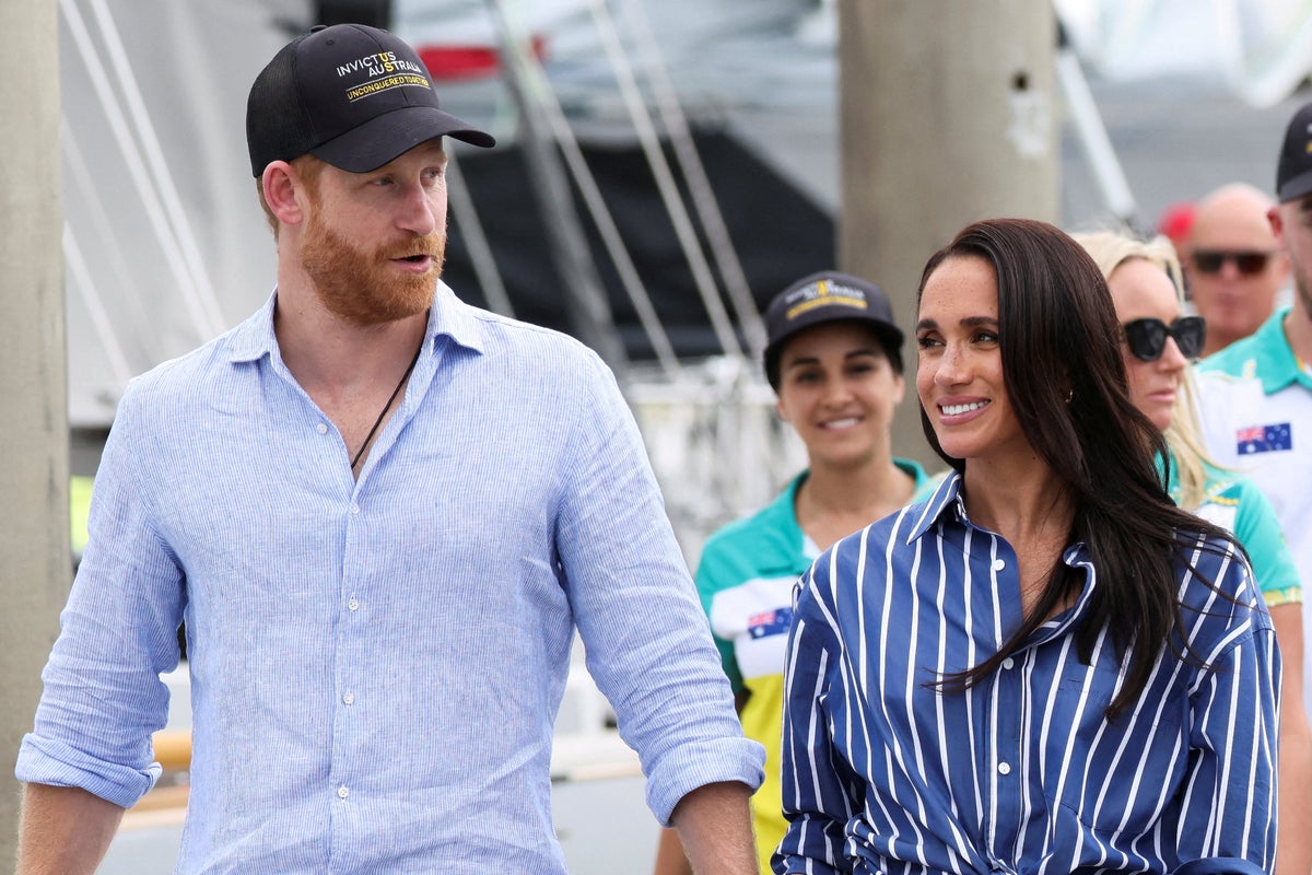 Harry and Meghan accept offer to stay in royal residence during UK trip