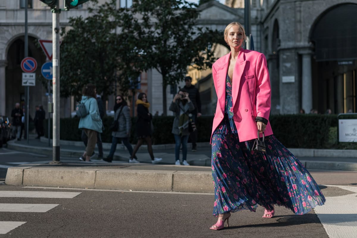 This Easy Throw-On Dress Is Becoming the Go-To Summer Uniform for Women Over 40