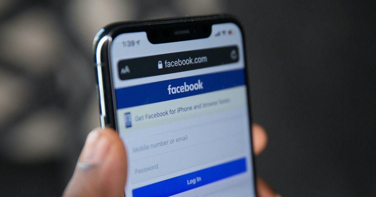 Videos of people giving their views on immigration are AI fakes