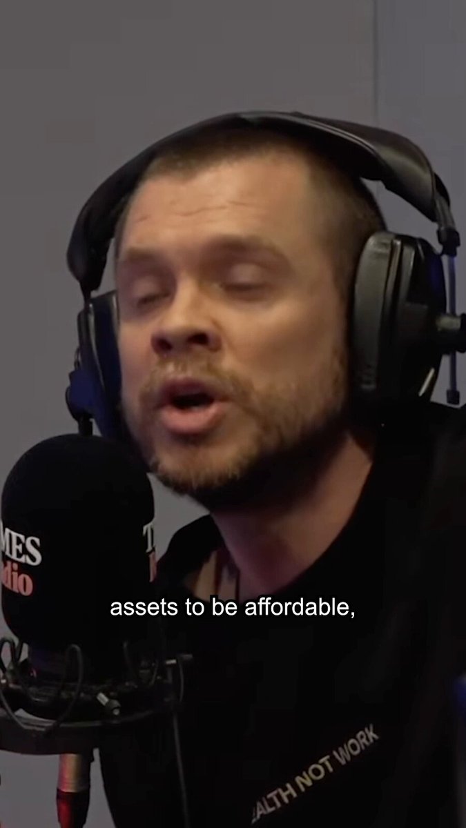 RT by @Cobratate: RT by @Cobratate: Socialists imagine a class struggle. In their made-up fantasy the CEO is in competition with low level workers, the wealthy entrepreneur is stealing from the underpaid nurse. In reality, workers do not compete vertically they compete horizontally. Entrepreneurs compete with entrepreneurs. Investors outbid each other. CEOs are benchmarked against other CEOs. Nurses are hired from a pool of nurses. Etc. The CEOs pay has no correlation to the entry level workers. The Football star on £300K a week isn’t linked to the person selling drinks in the stadium. A biotech entrepreneur raising VC capital isn’t paid relative to a cleaner. What is linked is the demand an