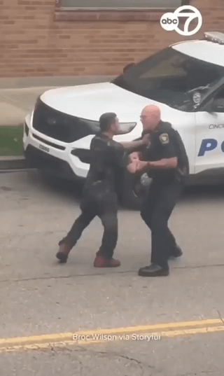 Cop Subdues Suspect...