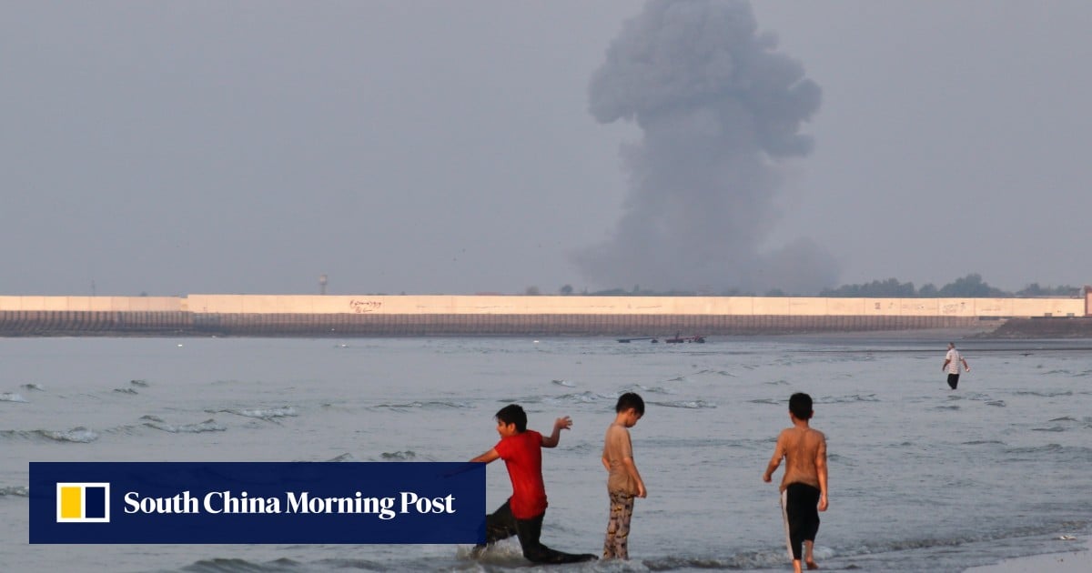 US launches more strikes on Iran as UAE tankers come under attack in Hormuz