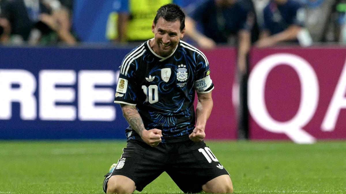 Messi set ‘blueprint’ for greatness, says Giannis Antetokounmpo
