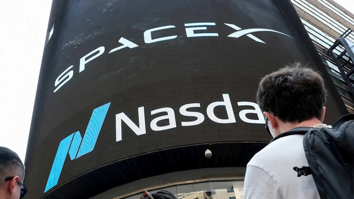Jamie Dimon throws caution on the AI frenzy but sees promise in space data centers