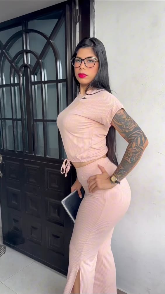 Fui a la casa de la profesora 👩‍🏫 👀