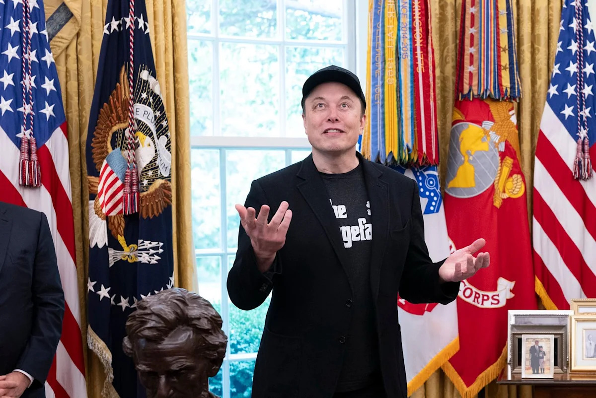 Elon Musk Is Quietly Turning to This Fossil Fuel to Power His AI Ambitions.