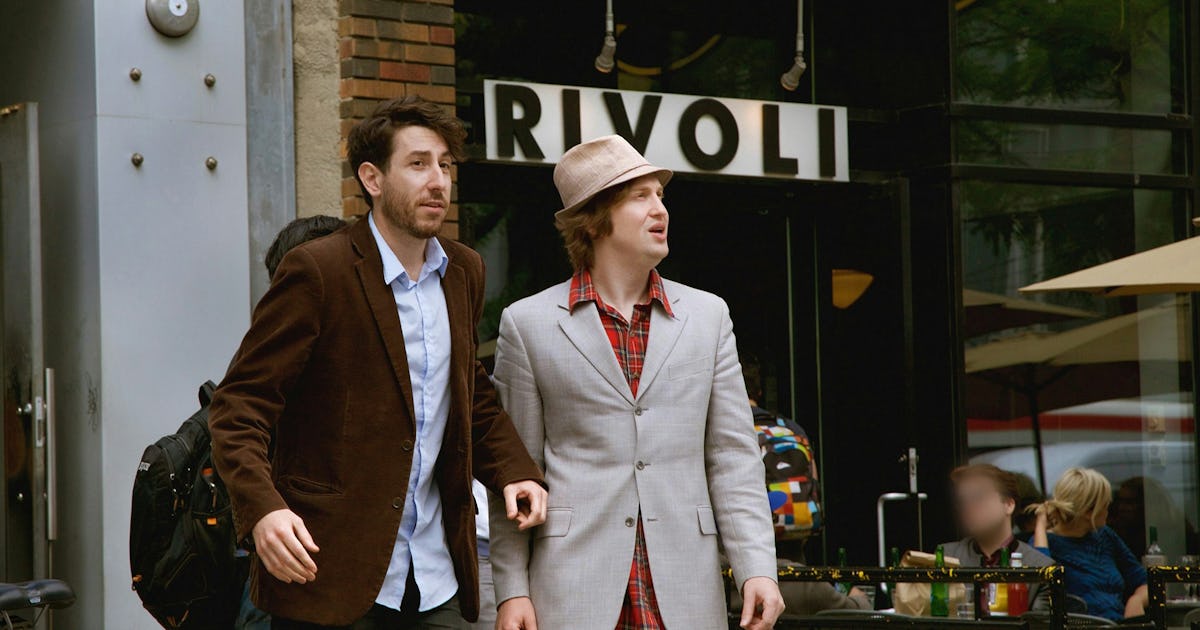 Hulu Just Quietly Added An Absurd Sci-Fi Satire That Was Nearly Impossible To Watch
