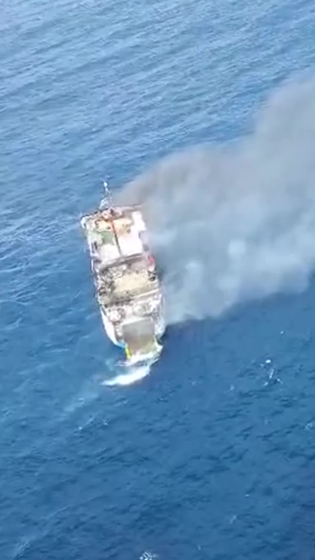 Indonesian authorities rescued 172 people on August 12 after a ferry traveling from the tourist island of Bali caught fire in waters off Lombok, officials said, as the search continued for any other missing passengers. By the afternoon, one Indonesian had been confirmed dead, rescuers said. #bali #ferry #fire #rescue #lombok