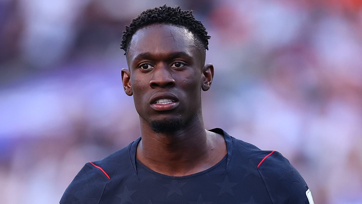 Tottenham insist they are NOT pursuing deal for former Arsenal forward Folarin Balogun - who was at centre of World Cup red card storm with President Trump
