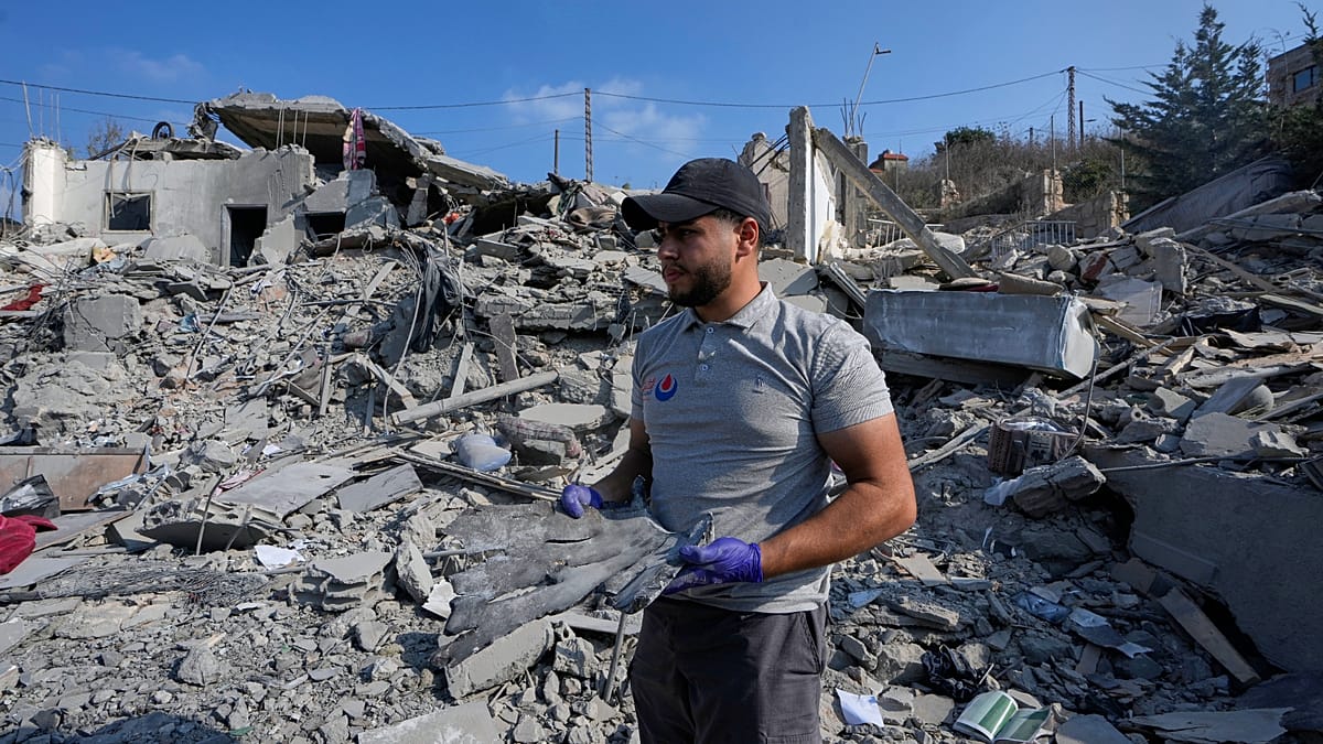 Lebanon says Israeli strikes that killed 11 send 'clear message'