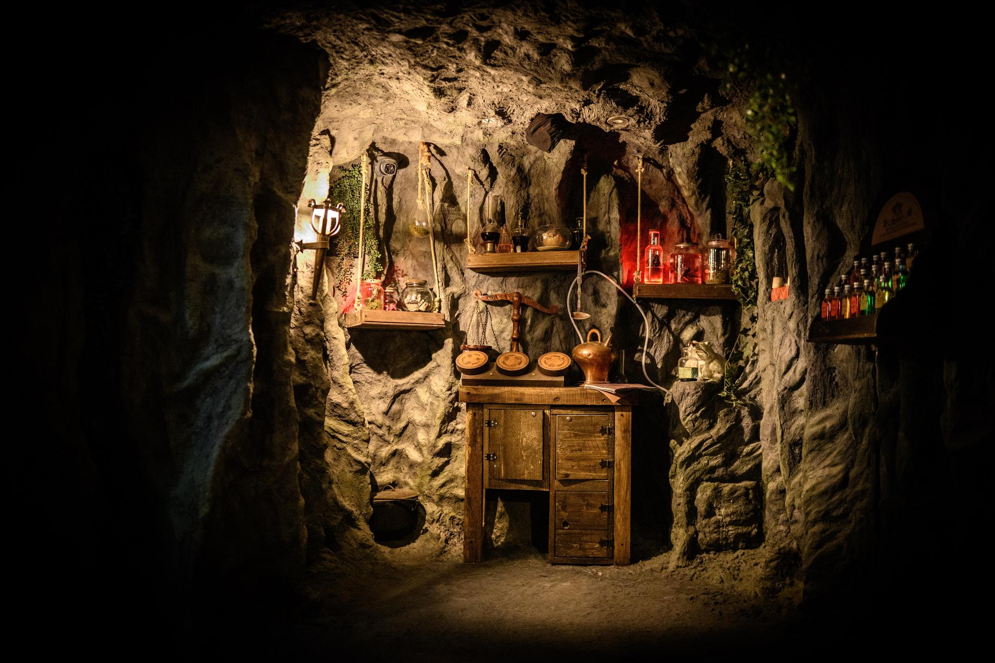Le Donjon – Witches [Review]