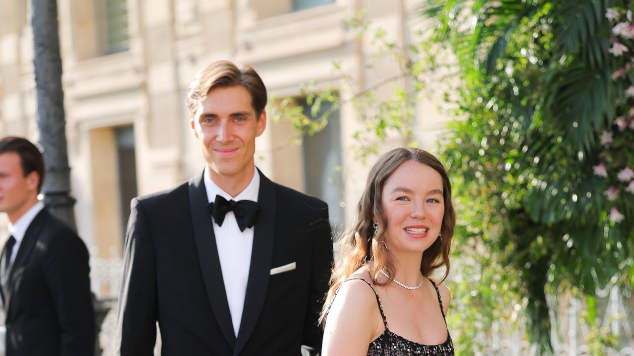 Which tiara will Princess Alexandra of Hanover wear on her wedding day?