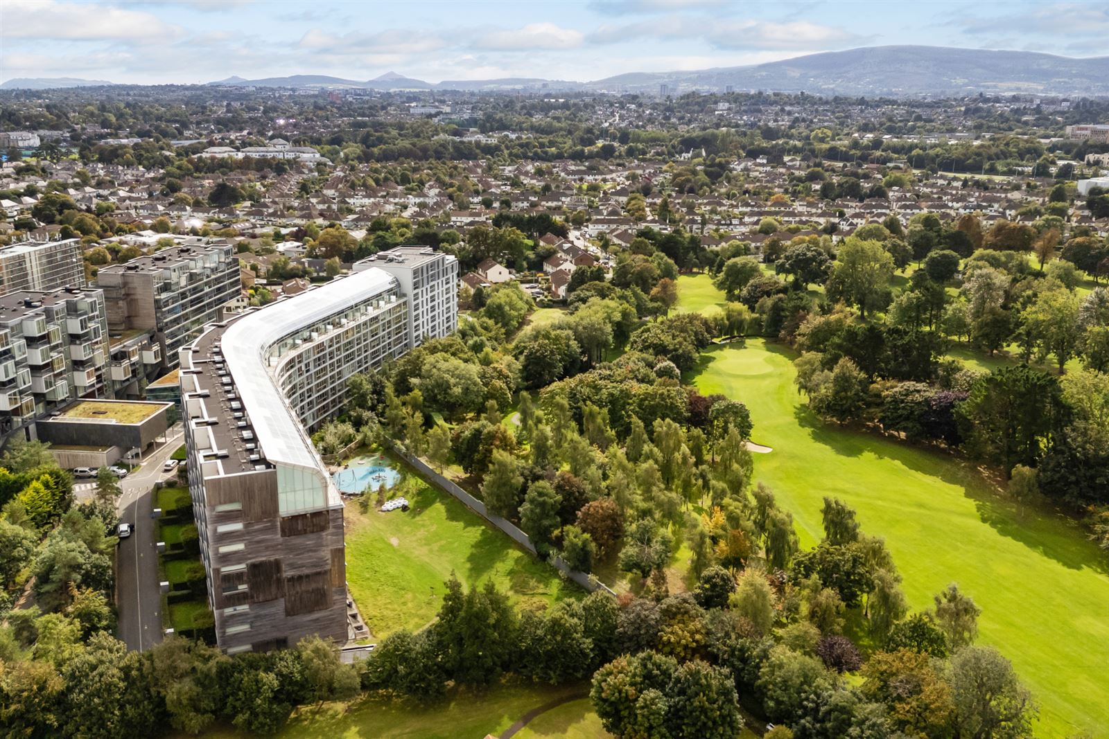 Penthouse, 177 The Links, Elmpark Green, Merrion Road, Dublin 4 - Sherry FitzGerald Ballsbridge - 5028892