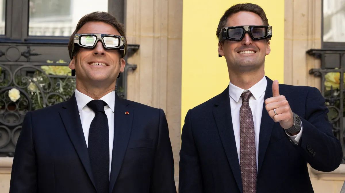Evan Spiegel unveils Specs, his new augmented reality glasses