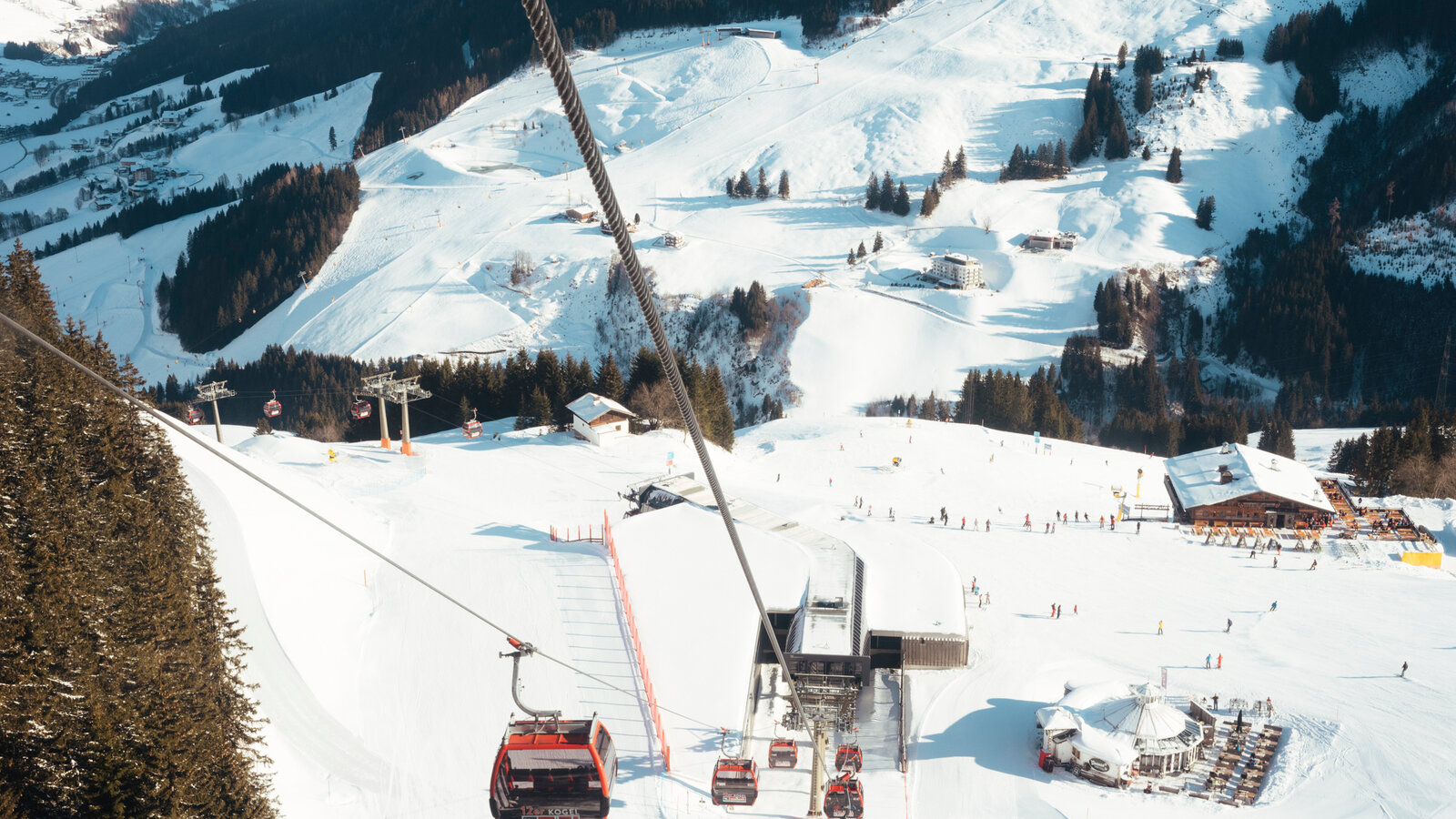 Tell Us What Questions You Have About Winter Getaways and Holiday Travel