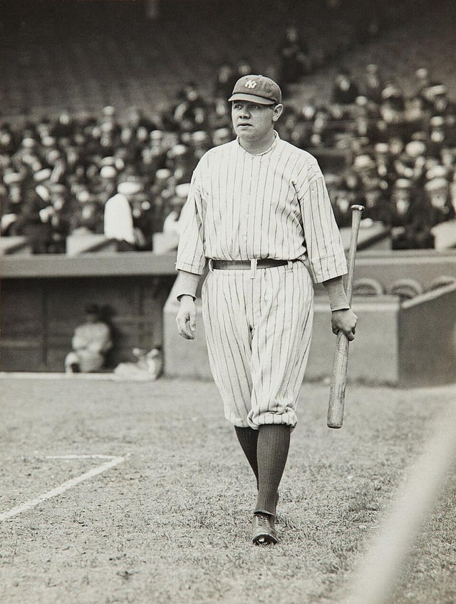 TIL that in 1921, Babe Ruth hit his 139th career home run, passing Roger Connor to become baseball’s all-time home run leader. Ruth kept adding to the record until retiring with 714 in 1935, and remained the career leader for more than 52 years, until Hank Aaron passed him in 1974.