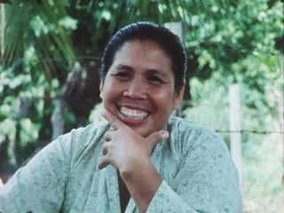 TIL that “mali-mali” in the Philippines, where some people involuntarily shout, mimic others, or follow commands when startled, is part of a phenomenon prevalent across Southeast Asia. It’s called latah in Malaysia and Indonesia, ba ji in Thailand, and yaun in Myanmar