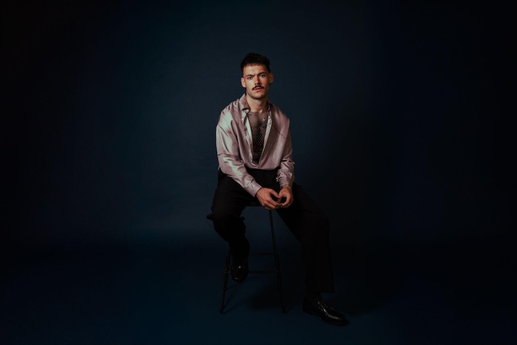 James Marriott Announces Third Album ‘Warning Signs’