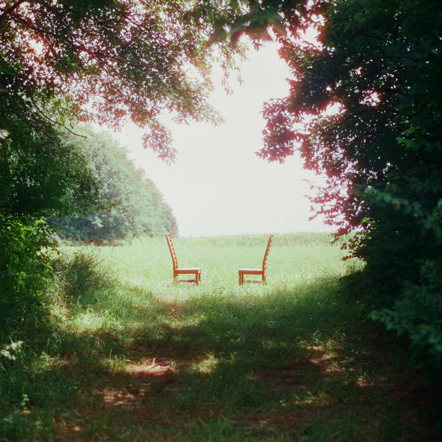 PUP, Wild Pink, Kevin Morby, & More Discuss Their Ratboys Covers For Singin’ To An Empty Chair Deluxe Edition Out Today