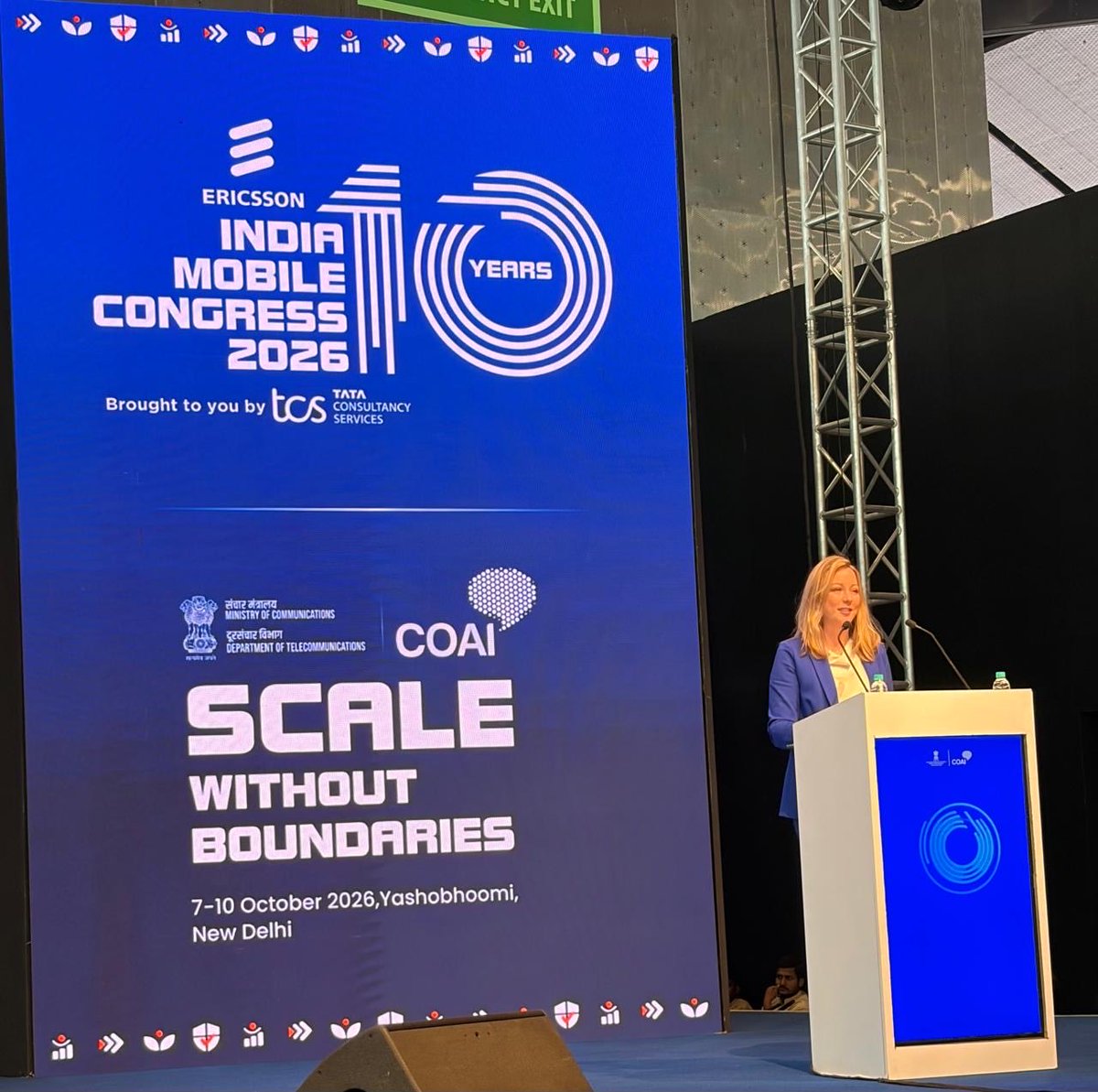 RT by @elonmusk: Great to be at India Mobile Congress today. Thank you to the Government of India and @DoT_India for the opportunity to share @Starlink’s vision for India. Starlink can help reach the places where the last mile is still the hardest mile - working alongside India’s operators, government and industry. As India works through the final approvals, our message is simple: We stand ready to serve India, as soon as India is ready! 🇮🇳🛰️