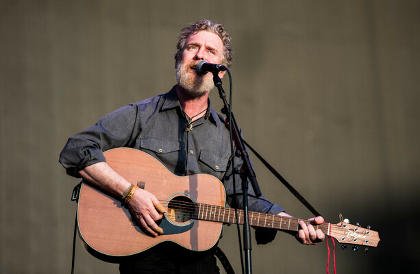 More and more scam posts about the late singer Glen Hansard are appearing on X