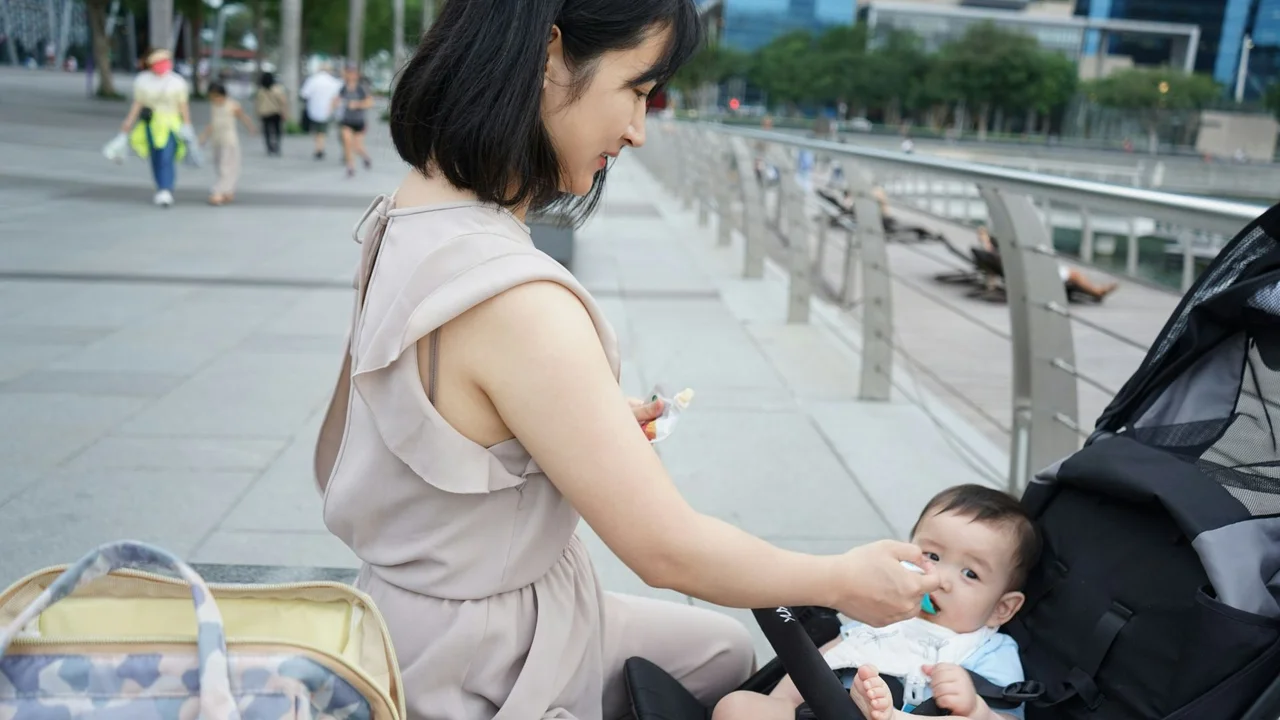 ‘She doesn’t want me to solve the problem’: Singapore dad asks how to help burnt-out SAHM wife