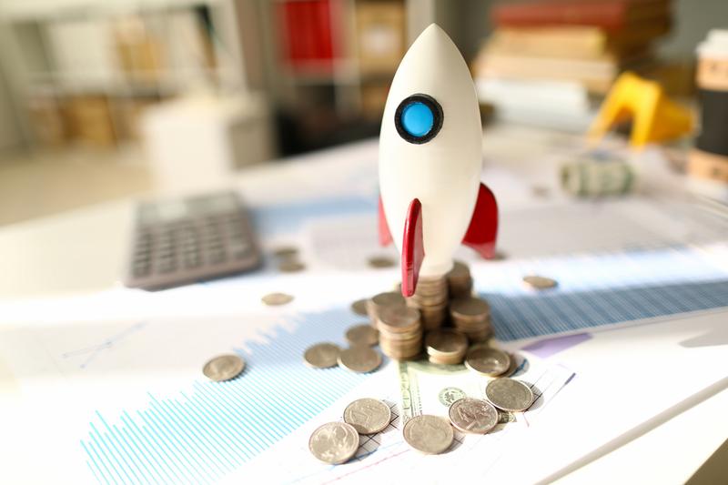 Firefly Aerospace vs. Rocket Lab: Which Industrials Stock Is a Better Buy in 2026?