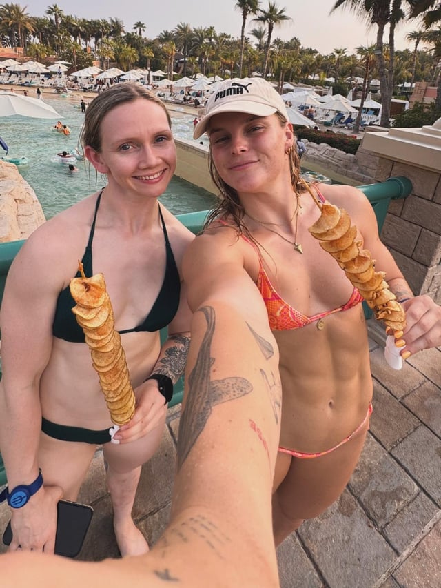 Martha Cook and Emily de Rooy