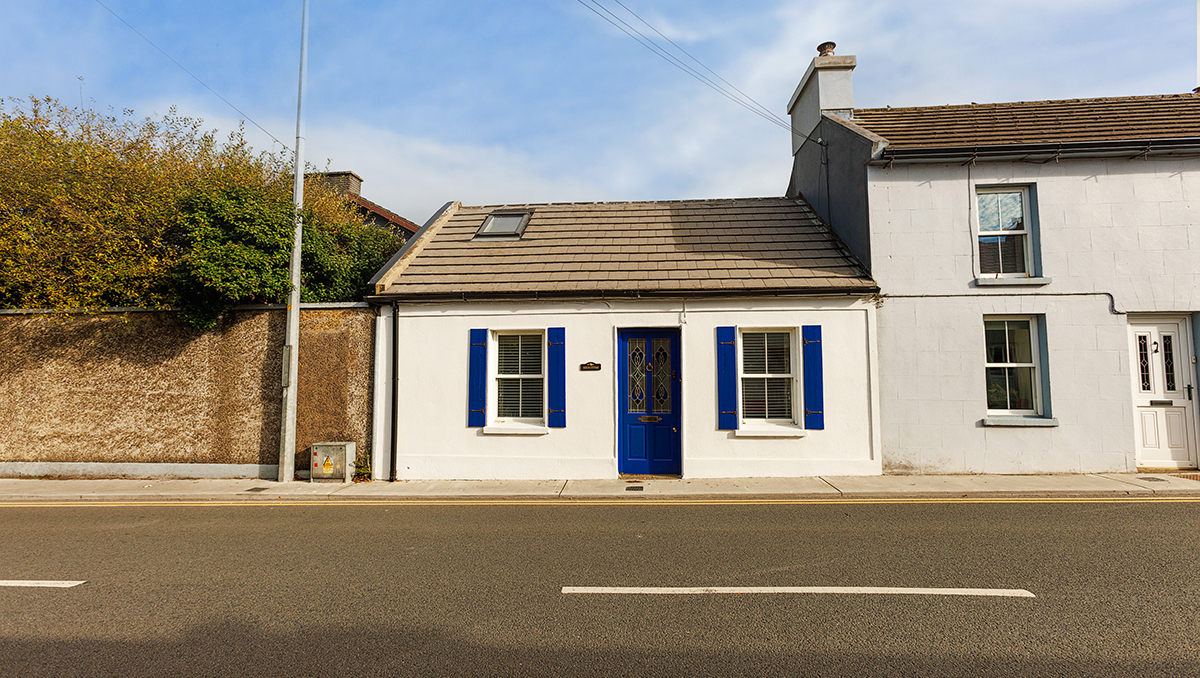 €260k Dungarvan cottage is a 120-year-old delightful downsizer in a lovely location