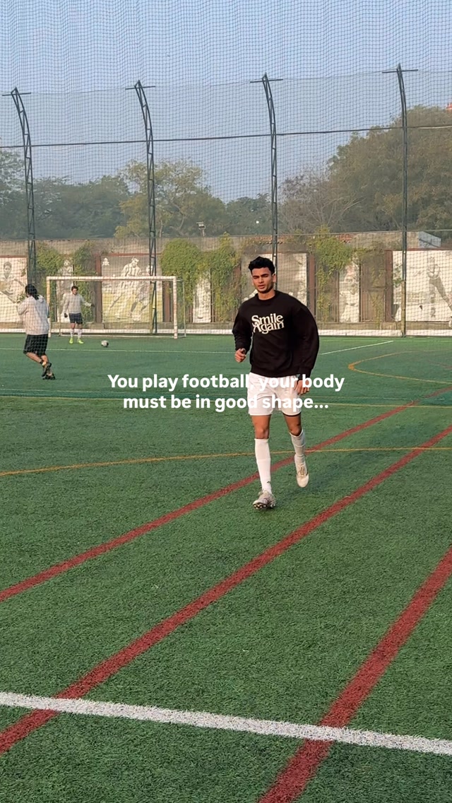 💁🏻‍♂️ . . . . #body #gym #skill #football #fun