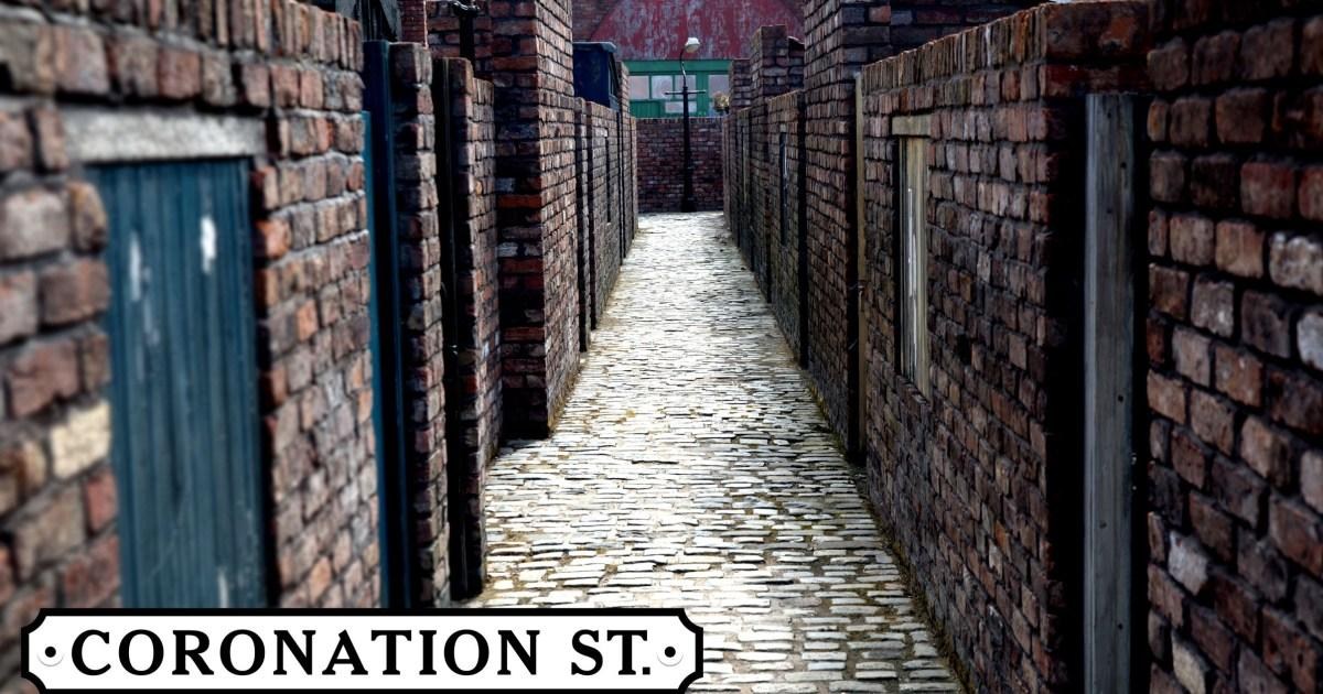 Coronation Street star brands Emmerdale cast as ‘council estate scuffers’ at parties