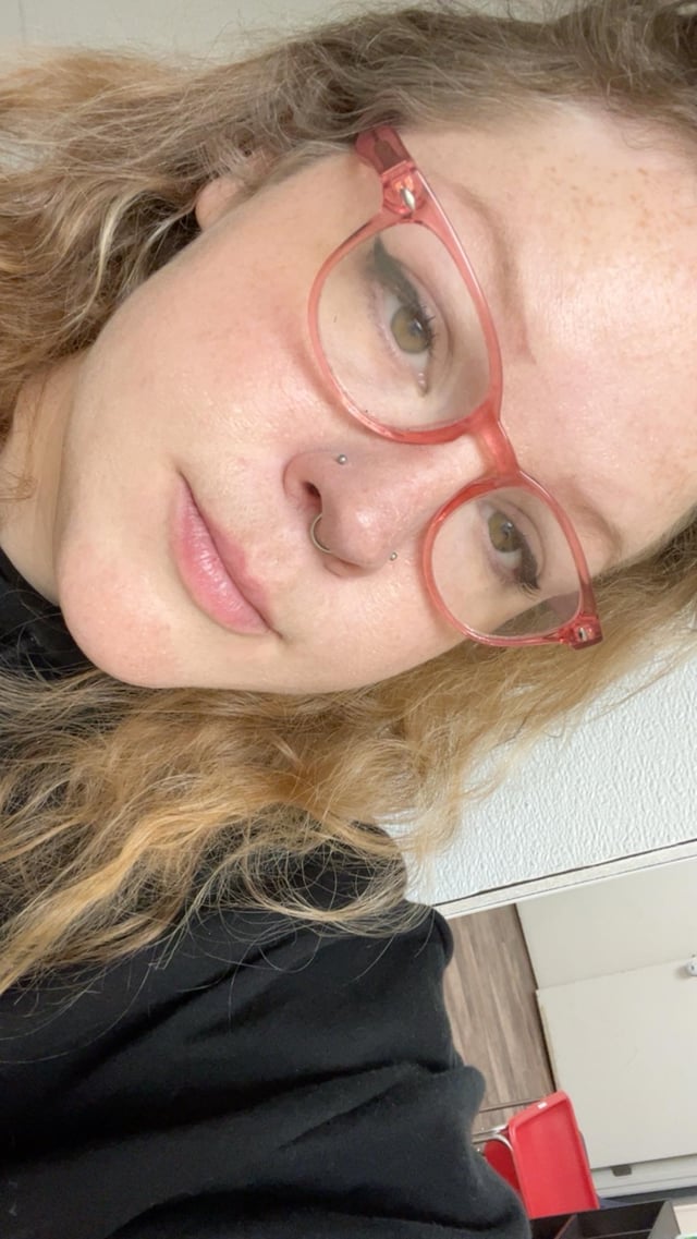 (36F)🔑🌻🐇🫈existential crisis hours